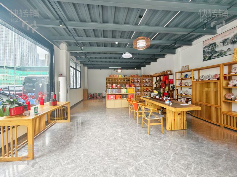 南城隆溪路/茶葉店（可空鋪）轉讓【門口停車場，周邊全是高端寫字樓大廈、小區圍繞，有固定熟客】