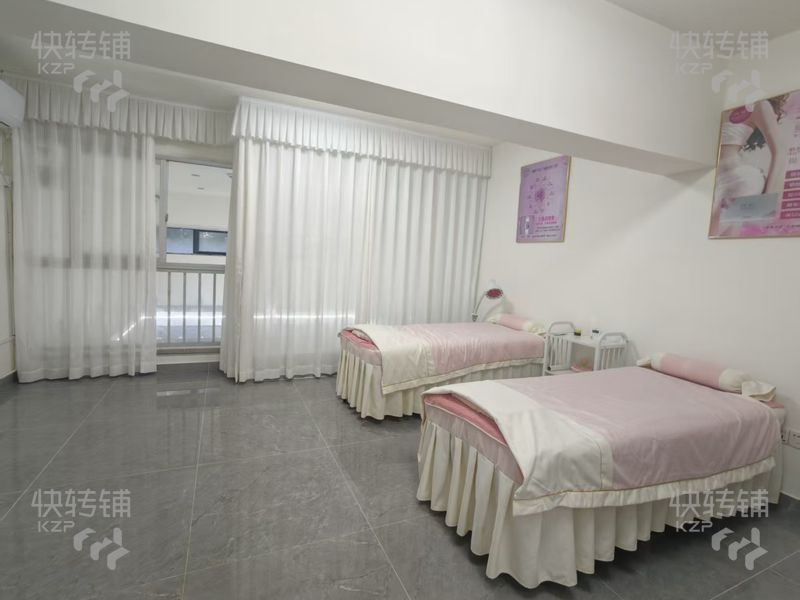 茶山‘偉隆國際花園’美容養生館轉讓【經營2年、小區出入口，周邊幾個大型小區、到店客源穩定】