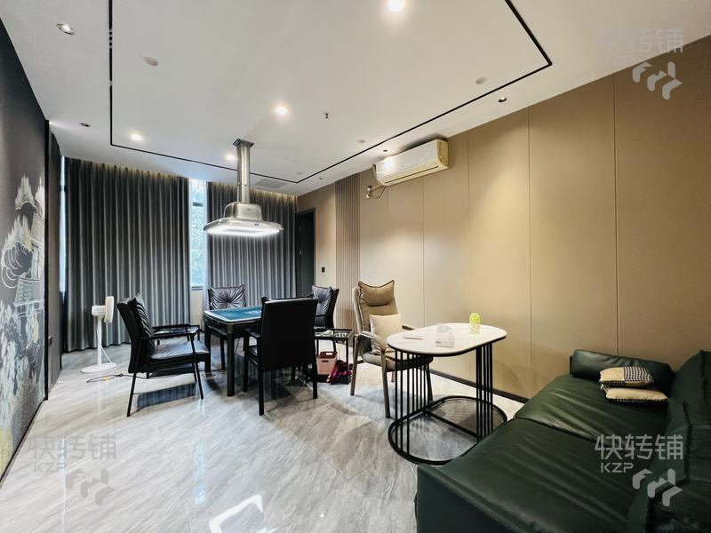 南城‘西平’高端棋牌麻將城轉(zhuǎn)讓【星巴克對面、處酒店商業(yè)中心，高端小區(qū)，宵夜一條街、停車場】