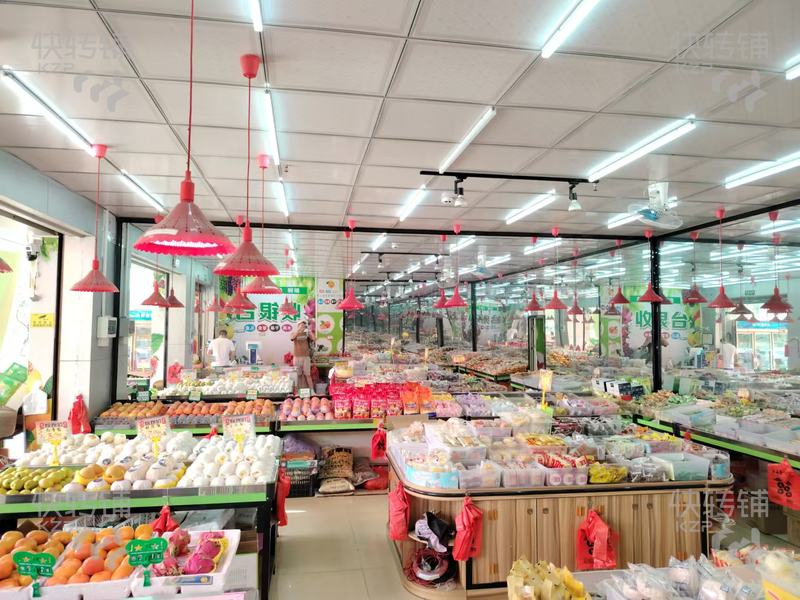 大嶺山月山路水果店轉讓/可空轉【對面大型工業園區，背后大型住宅區，營業3000+】包含一臺貨車