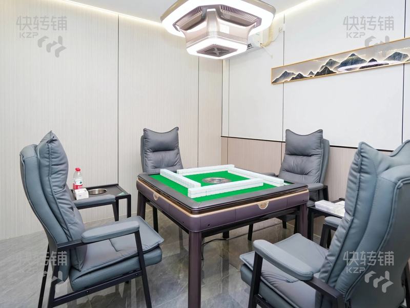 南城車站對面高端棋牌室轉讓【24小時自助，靠近蜂匯、UCC，附近小區、科技園多，停車方便】
