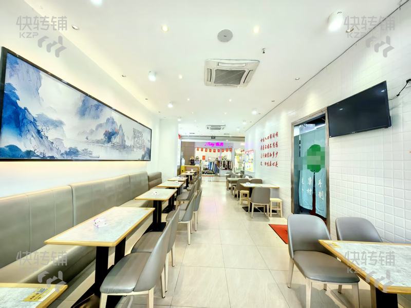 大嶺山領尚購物廣場‘糖水店’轉讓【4號門門口、樓上沃爾瑪，核心商圈，自帶海量人流量，消費潛力巨大】