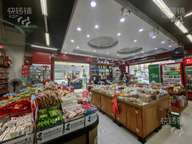 大嶺山‘大轉(zhuǎn)角位’超市轉(zhuǎn)讓【經(jīng)營長達(dá)16年、三叉路口處，營業(yè)額4000-5000+，周邊全廠區(qū)，同行競爭少】
