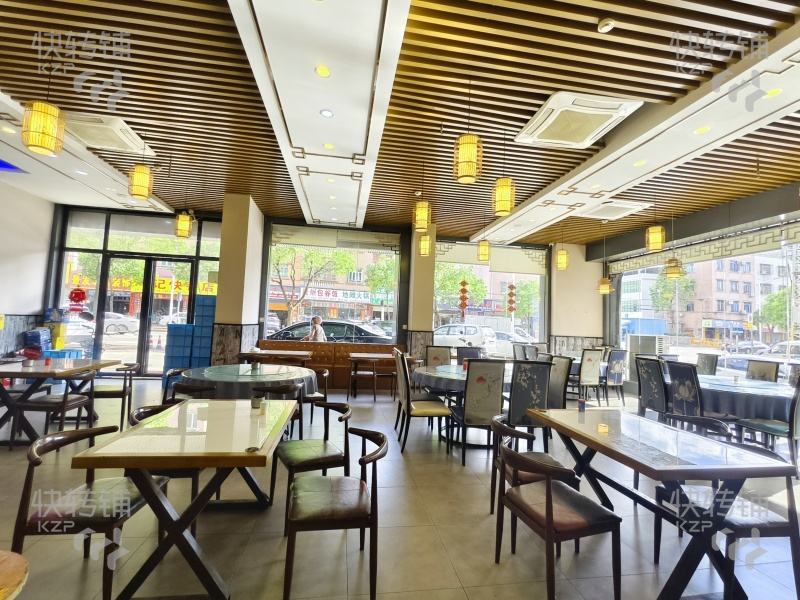 企石東山大道‘湘菜館’轉讓【4年老店、轉角位置、對面中鐵四局、周邊永盛工業區、企石中學】
