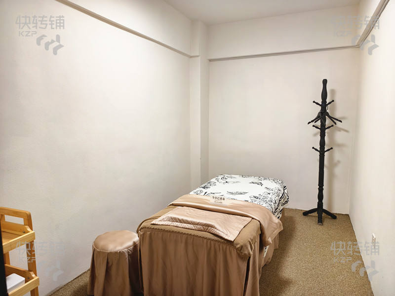 低價急轉，清溪‘御鹿華庭’高端美容院轉讓【固定熟客、隔壁學校、眾多大型小區圍繞、裝修新穎獨特】