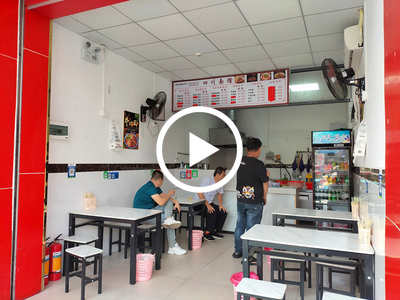 急轉！！厚街大眾時代廣場面館空鋪轉租（購物廣場門口，娛樂商業一條街，外擺有公共區域）