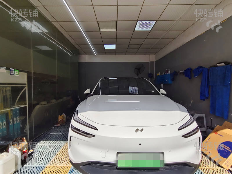 石碣金源東街汽車美容轉讓/可空轉【適合行業多，經營6年時間，每天進店車輛穩定、靠路口位置，旁邊購物廣場住宅集中】