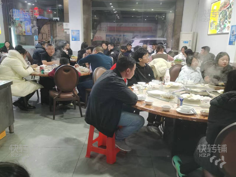 厚街體育路羊莊宵夜店轉(zhuǎn)讓【已經(jīng)營(yíng)13年老店、對(duì)面是大型工廠、近厚街公園、萬達(dá)廣場(chǎng)】