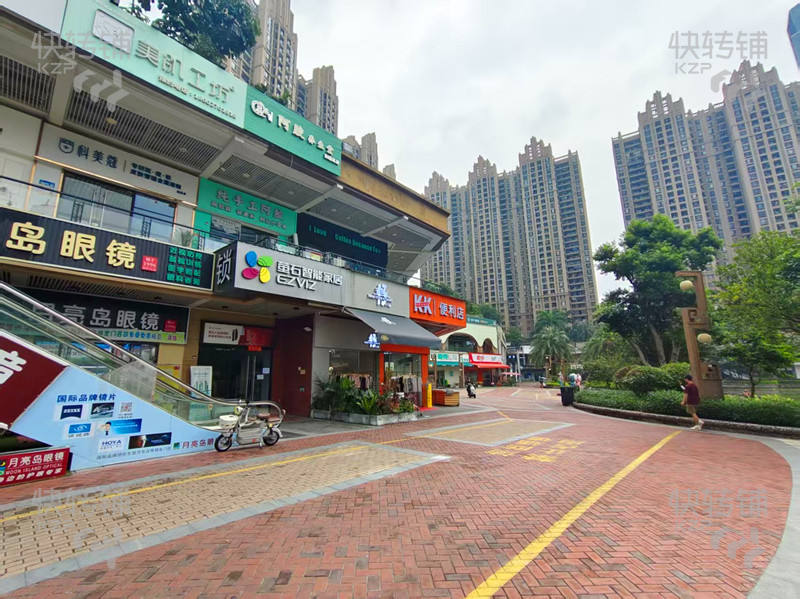 厚街万达皮肤管理转让【电梯出入口位置，经营8年时间，会员130+，客人消费能力强】