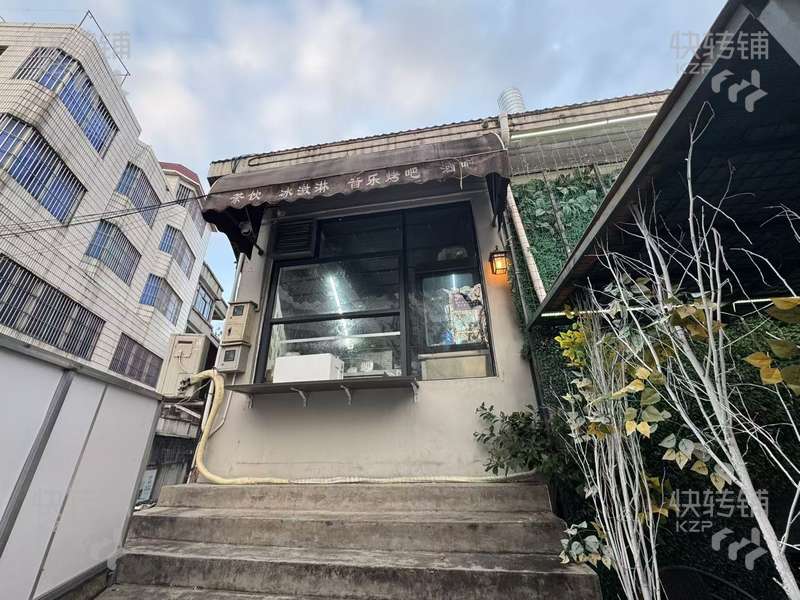 東城塹頭夜宵燒烤店轉(zhuǎn)讓【盈利中、五年老店、外賣月單量2400+、住宅區(qū)圍繞、可外擺】