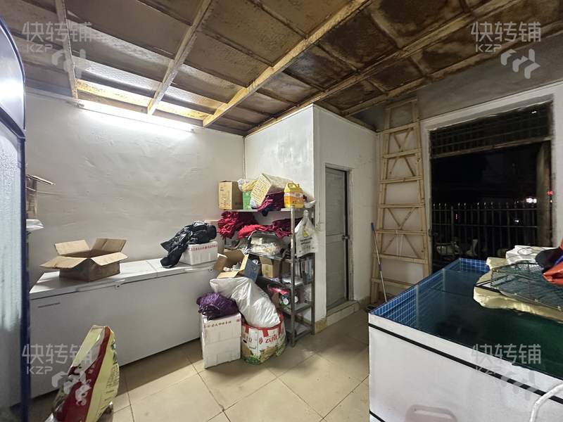 塘廈‘工業(yè)園區(qū)’夜宵店轉(zhuǎn)讓【周圍十多個(gè)工業(yè)區(qū)圍繞、商住一體夜市街、住宅集中、外擺空間大】可空鋪