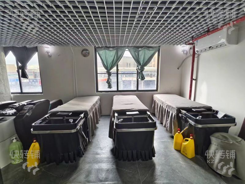 大朗富民北路美发店转让/可空转【转角位、处华为基地、九龙商场、厂区聚集、夜市街】