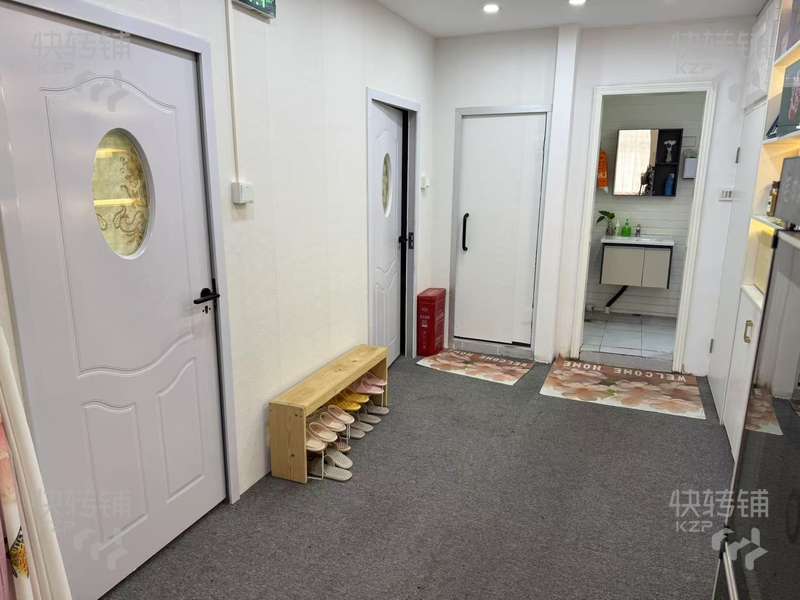 东城东阳花苑美容院招合伙人/转让【多个豪华小区围绕，上下两层，精美装修，会员多，中高端消费群体】