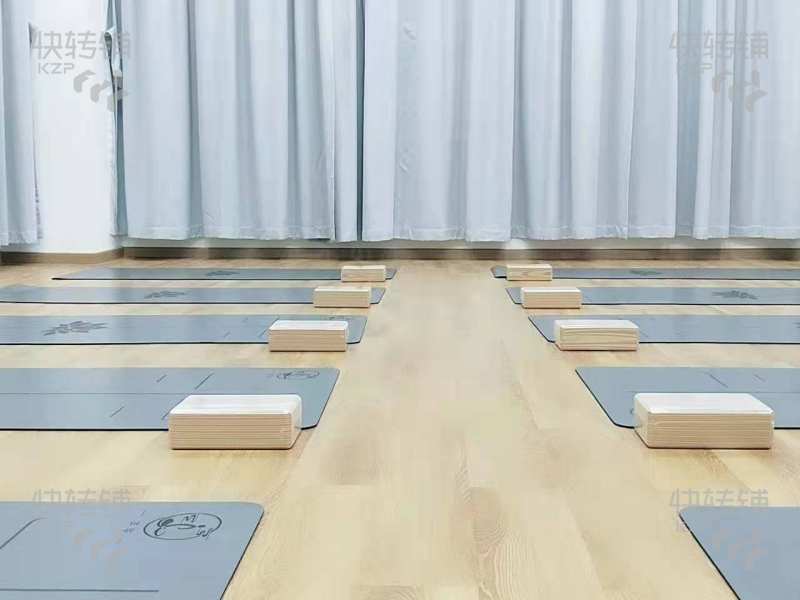 寮步万润购物中心瑜伽工作室转让【可空铺，价格低】
