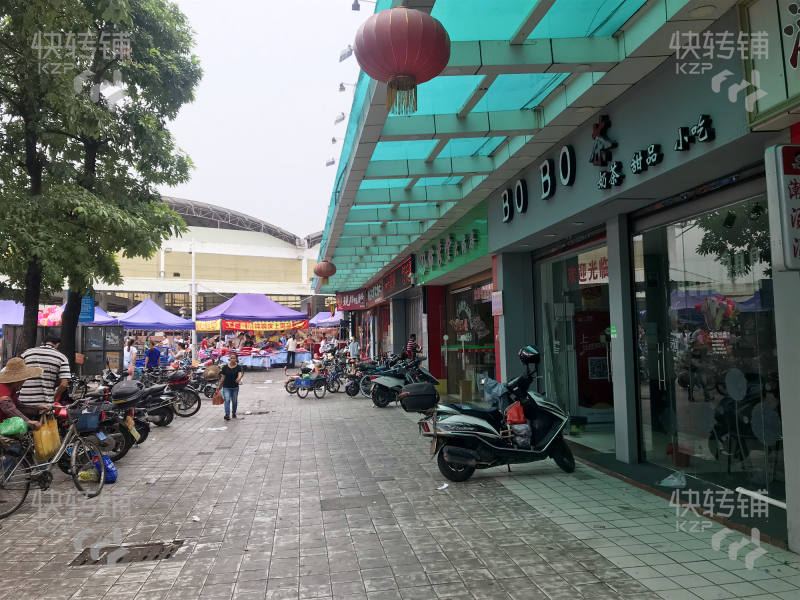 （急转）顺德北滘临头市场临街奶茶店转让，交通方便，成熟商圈，可空转，人流量多，接到赚到！