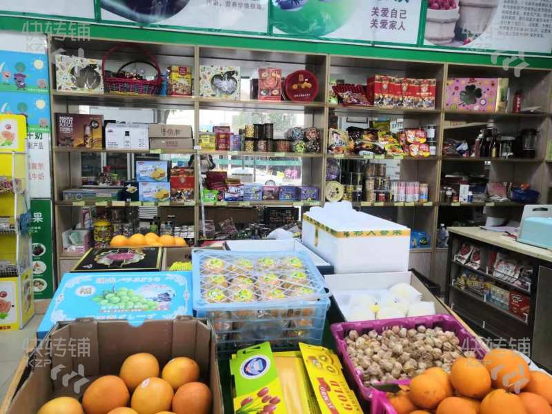 中堂槎滘水果超市可空转让可出租【营业额4000+，对面综合市场，住宅区，可做任何行业】