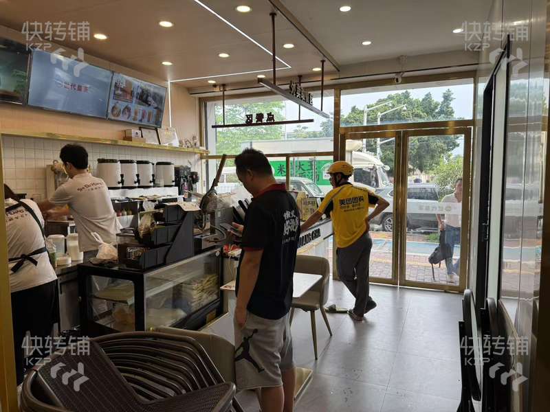 石碣南天华佳奶茶小吃店转让/可空转【门口步行街、旁边网吧、酒店、健身房、周边工厂住宅密集】