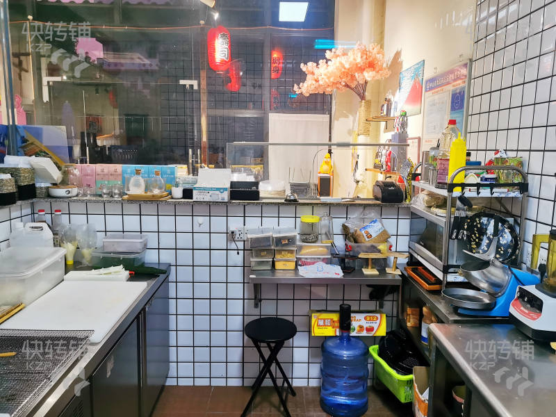 （转让）三角镇明月路（野田寿司）在halo奶茶店隔壁，日式料理美食店，装修精美、设备齐全、同行老板接手即可营业