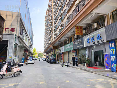 清溪三星综合市场美发店转让【隔壁是新佳豪购物广场、早晚人流多、工厂住宅围绕着】