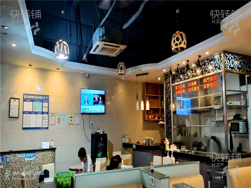 莞城香港街茶餐厅转让【小区出入口，对面是公园】