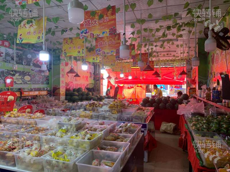 茶山刘黄商业街水果店转让【周边人流量大、生意稳定】可空铺