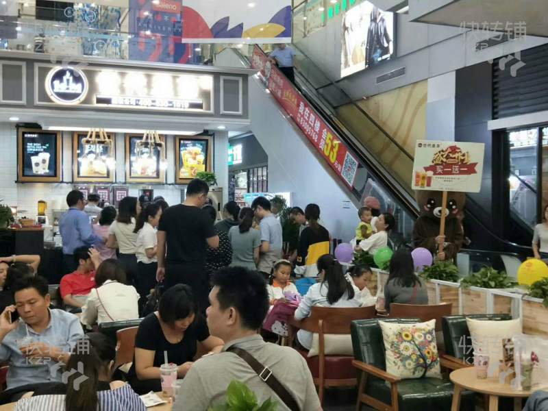 (旺铺急转)长安地王广场加盟奶茶店转让【商圈成熟，人流量大，消费能力强】