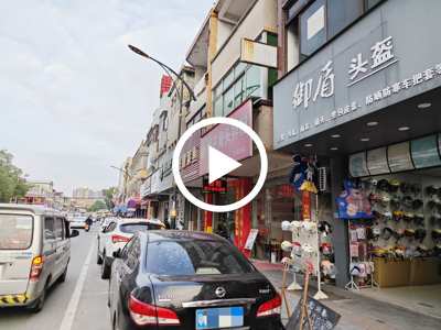 商业街靓铺）沙溪汇豪广场美容院转让，经营4年多，客源稳定，正对汇豪商场、壹加壹，商场楼上KTV、会所、酒店等，附近还有小区、很多加工厂、沙溪中心市场、学校等围绕，店铺后面有两个停车场，停车很方便。租金便宜，做美容养生、采耳、足浴、瘦身减肥等都合适，欢迎实地考察，详谈！！！