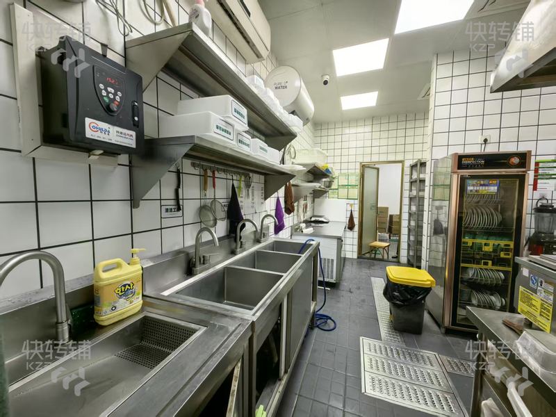 东城下桥碧桂园苹果‘云饺店’转让【小区大门口、万人小区，人流旺，对面蜜雪冰城、零食很忙、适合做任何行业】