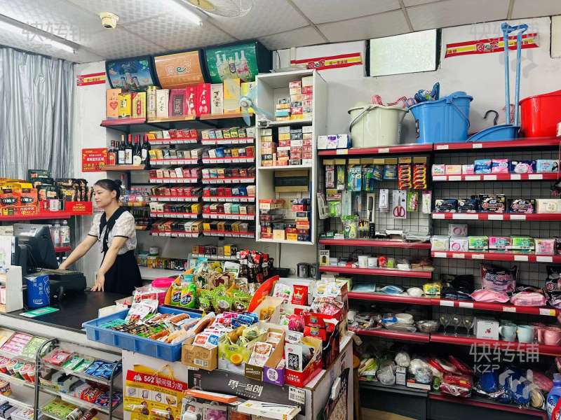 惠州‘峰景左岸小区’便利店转让【7年老店，出入口位置、周边全小区，每天做3000-4000】