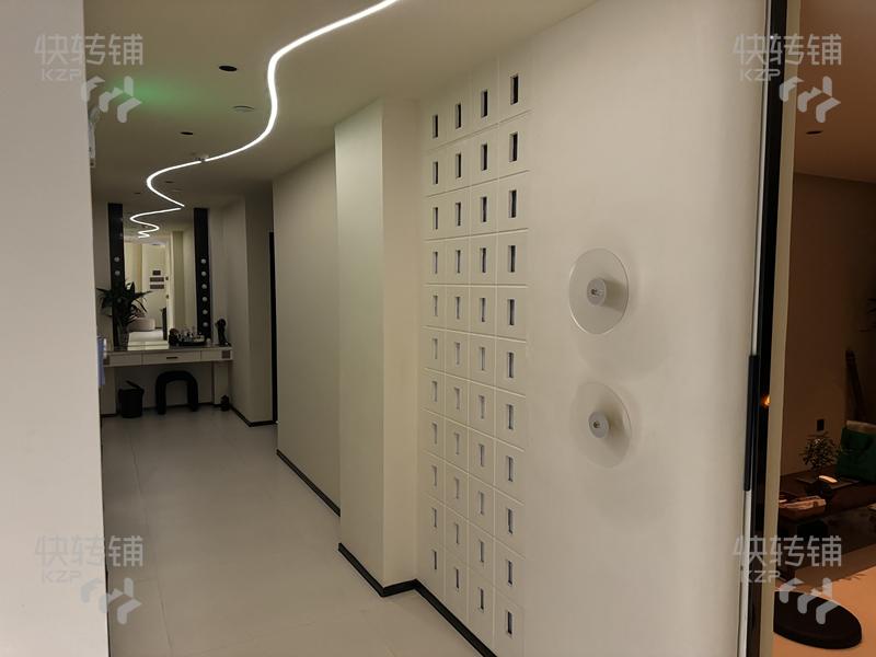 南城西平‘美容疗愈SPA馆’转让【豪华装修、景湖时代城门口、周边近十个大型小区、会员质量高】