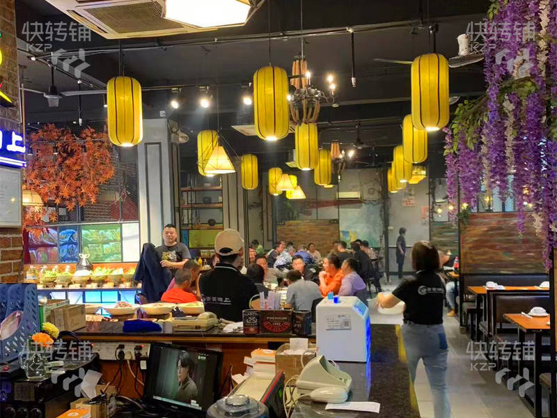 常平漱旧村‘湘菜馆餐厅’转让【经营7年时间，几个大型工业园和住宅区集中，每天有固定熟客进店】