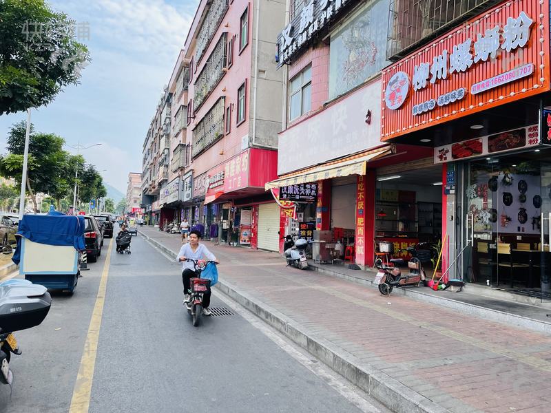 低价急转，清溪“谢坑”螺蛳粉转让【合适各种项目，厂区几万人+，夜市一条街，可外摆】