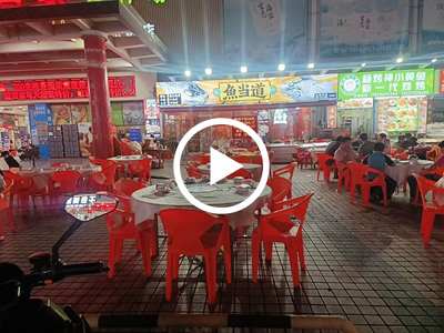 （转让）沙溪镇 星宝 乐群、益百家超市门口显眼处旺铺（鱼当道.湛江烧烤）宵夜美食店，位置优越，无入场费，有稳定客源，设施齐全，人口密集地段，商圈成熟，入住率高，人均消费水平高，接手即可营业！（看店勿扰员工与客户）谢谢配合！