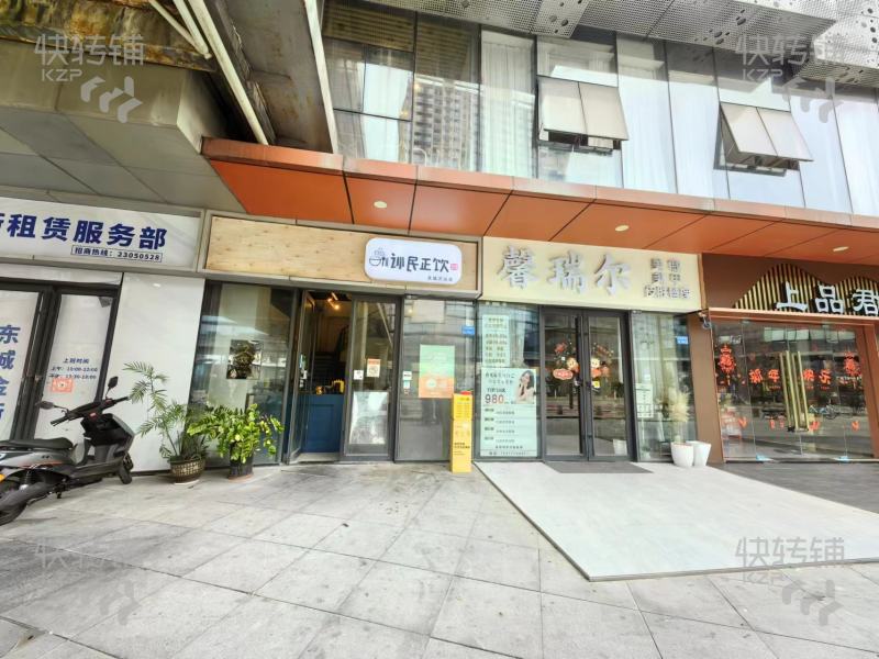 东城万达广场韩国料理店转让【上下两层，做了6年，生意稳定，商业中心地段，人流量很大】