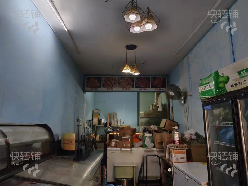 塘厦‘田心商业广场’串串店转让【处美食街、商场入口位置、电影院出入口旁】