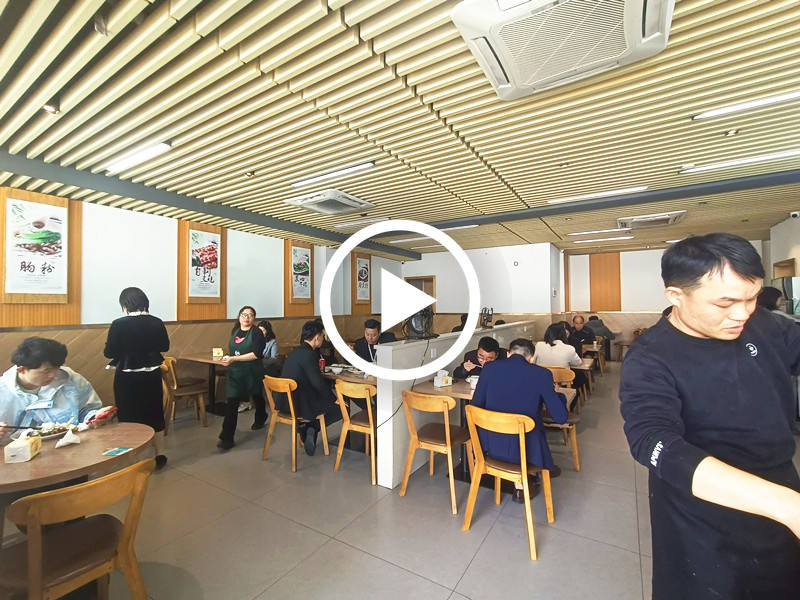 东城新世纪豪园盈利中餐饮店转让可分开转让【经营5年时间，对面是国贸出入口，客流量大，每天营业额稳定】