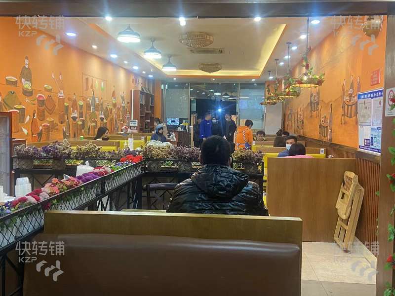 惠州惠城区东平餐饮店转让【大型高端小区环绕，小区出入口正对面，3年老店，客源稳定，消费能力强】