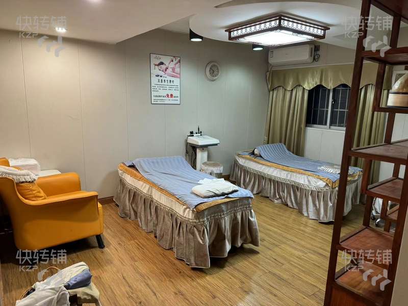低价急转！！！东城花园新村美容养生头疗馆转让/可空转【转让费可以聊、附近小区住宅、大厦、商场围绕，合适各种养生美容项目入驻】