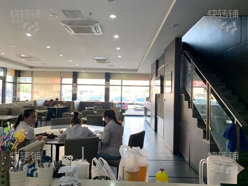 沙田茶餐厅转让【小区门口转角位，租金实惠停车方便】