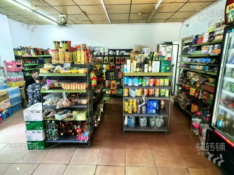 大岭山‘鸡翅岭’便利店+奶茶店转让【转角位路口、球场旁边、公寓集中、内设棋牌室】