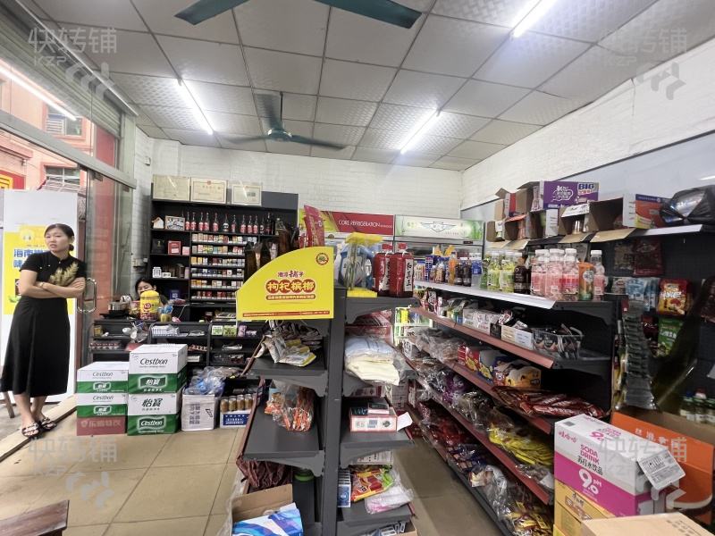 大朗‘巷头’路口转角百货店转让【十几年老店，周边都毛织加工厂，同行竞争少，可做24小时】