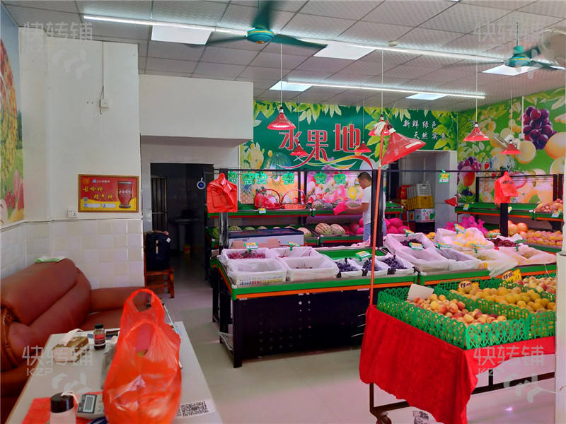 横沥三江工业区百胜生活超市对面水果店转让（可空转）