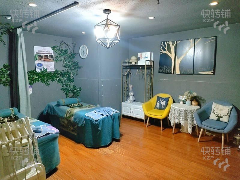 低价急转！！虎门人民中路’商业街美容院【看店请电话预约！经营6年时间，常到店会员120+,拓客方便，房租没有压力】