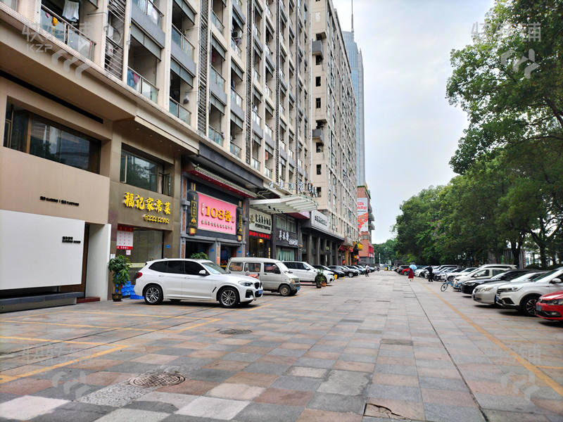 东城鸿福东路福记私房菜转让【完美酒店旁，对面新世纪豪园，火炼树、近国贸中心，汇一城】