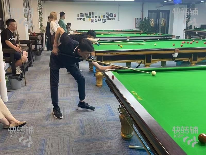 东城新源南路台球棋牌室转让【对面西平鹏瑞天玥购物广场、周围住宅小区、商圈只有一家、客源稳定】