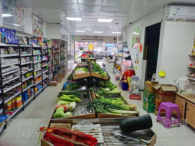 洪梅雍景香江生鲜超市转让【住宅密集，门头显眼、人流量大】（可空转）