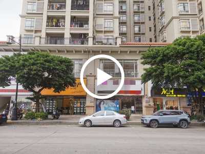 5万低价急转，东升君华朝阳花地小区楼下高端美容院【经营4年多的老店，盈利中，带稳定客源，含押金13000】商圈成熟，豪华装修、设备仪器齐全整体转让，多个小区环绕，消费能力强，店铺正常营业中，看店请提前预约，勿打扰到员工和客户，谢谢配合！