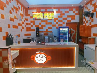 店铺转让！可空转！东城披萨店转让【属全新装修、近商业街、住宅写字楼多，生意稳定增长，看店必须提前联系老板，不要打扰员工！！！】